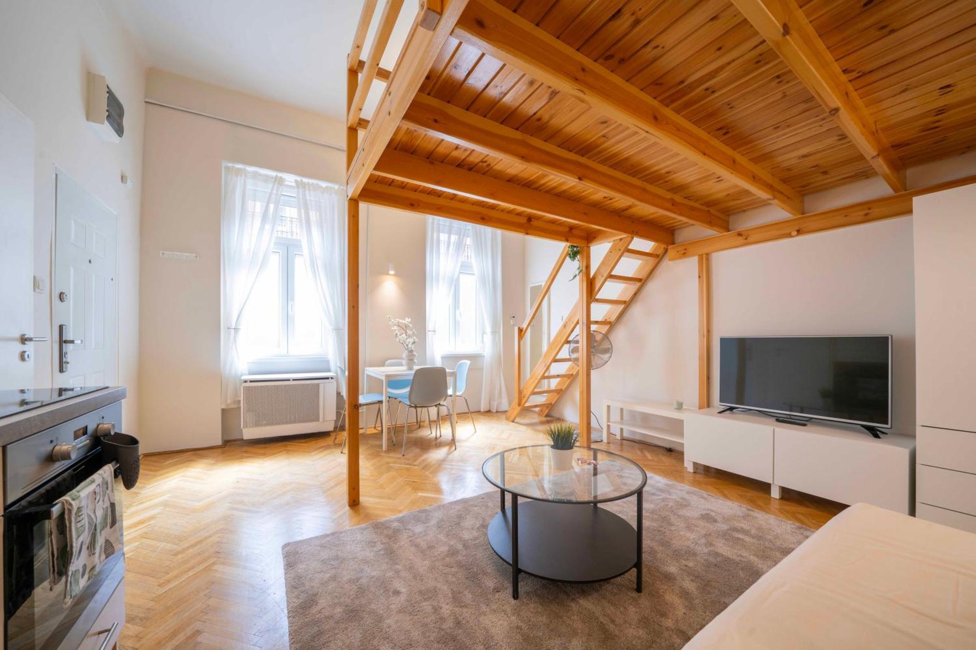 Bright White Studio Next To A Famous New York Cafe, Budapest